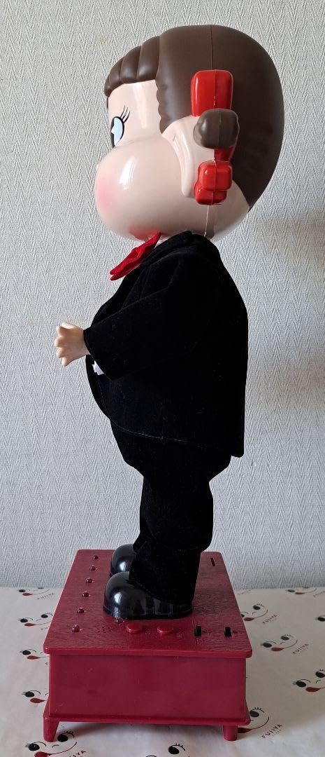 Amazon.co.jp: 不二家︎ダンシングペコちゃん人形 : おもちゃ